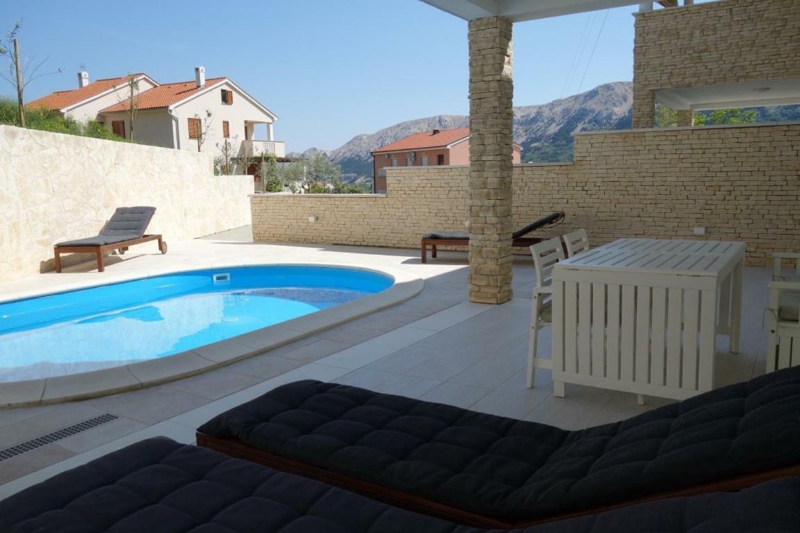 House Sunny Rock Baska Villa Exteriör bild
